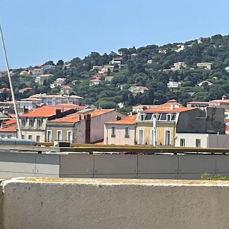 Appartement T2, Climatise, Wifi, Parking Et Piscine Prives Sete Exterior photo